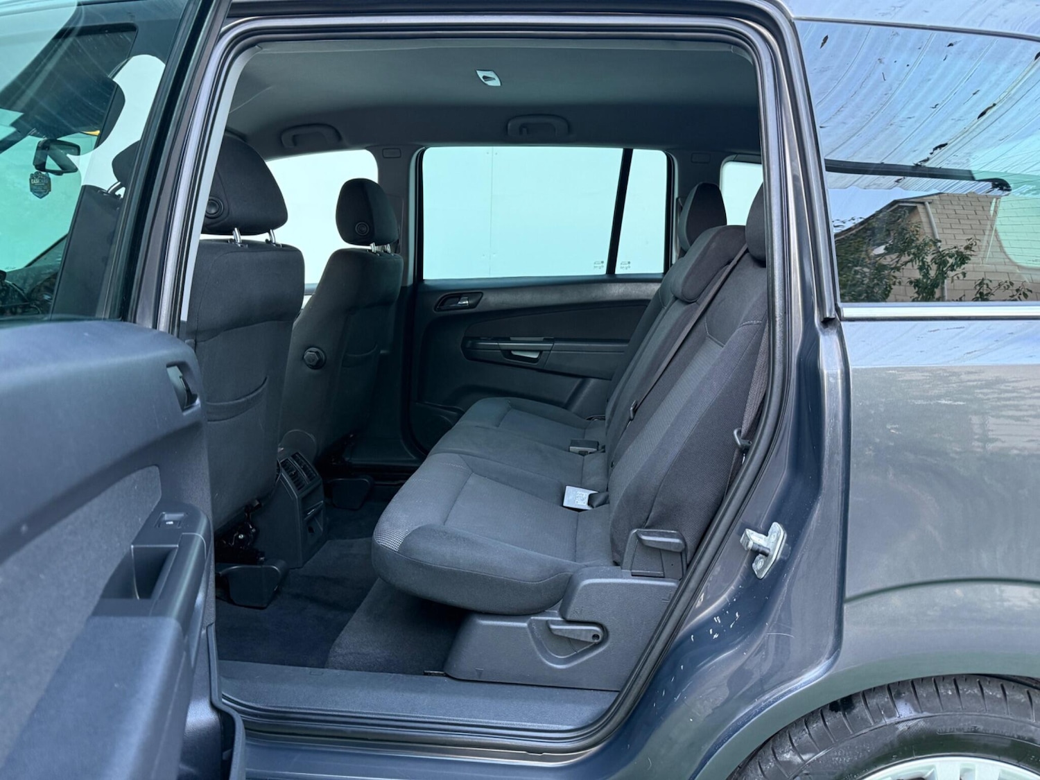 Used Vauxhall Zafira 2012 for sale - 77279096: Photo 23