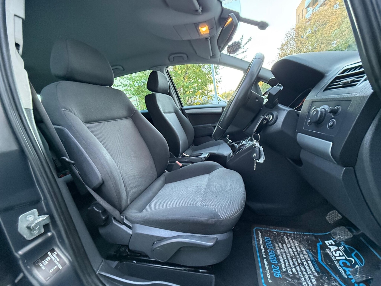 Used Vauxhall Zafira 2012 for sale - 77279096: Photo 3