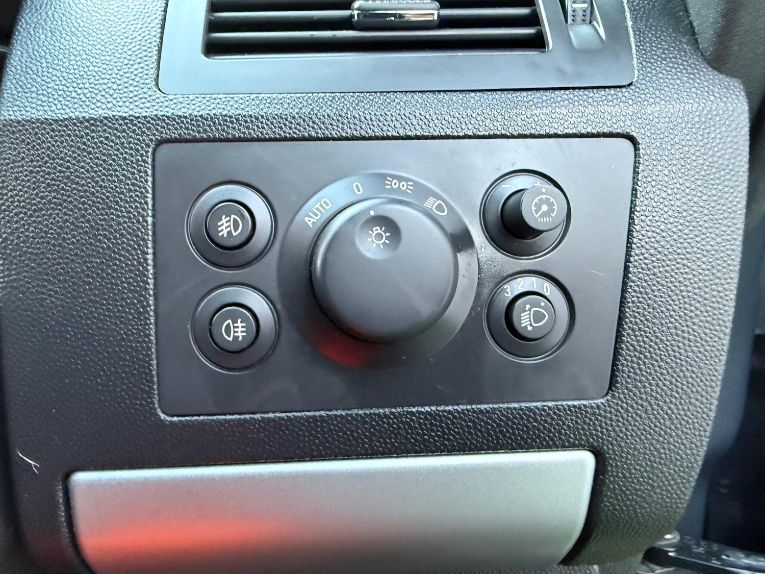 Used Vauxhall Zafira 2012 for sale - 77279096: Photo 45