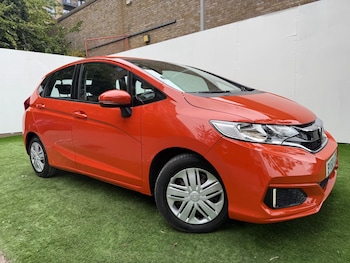 Used Honda Jazz 2018 for sale - 76484460: Photo