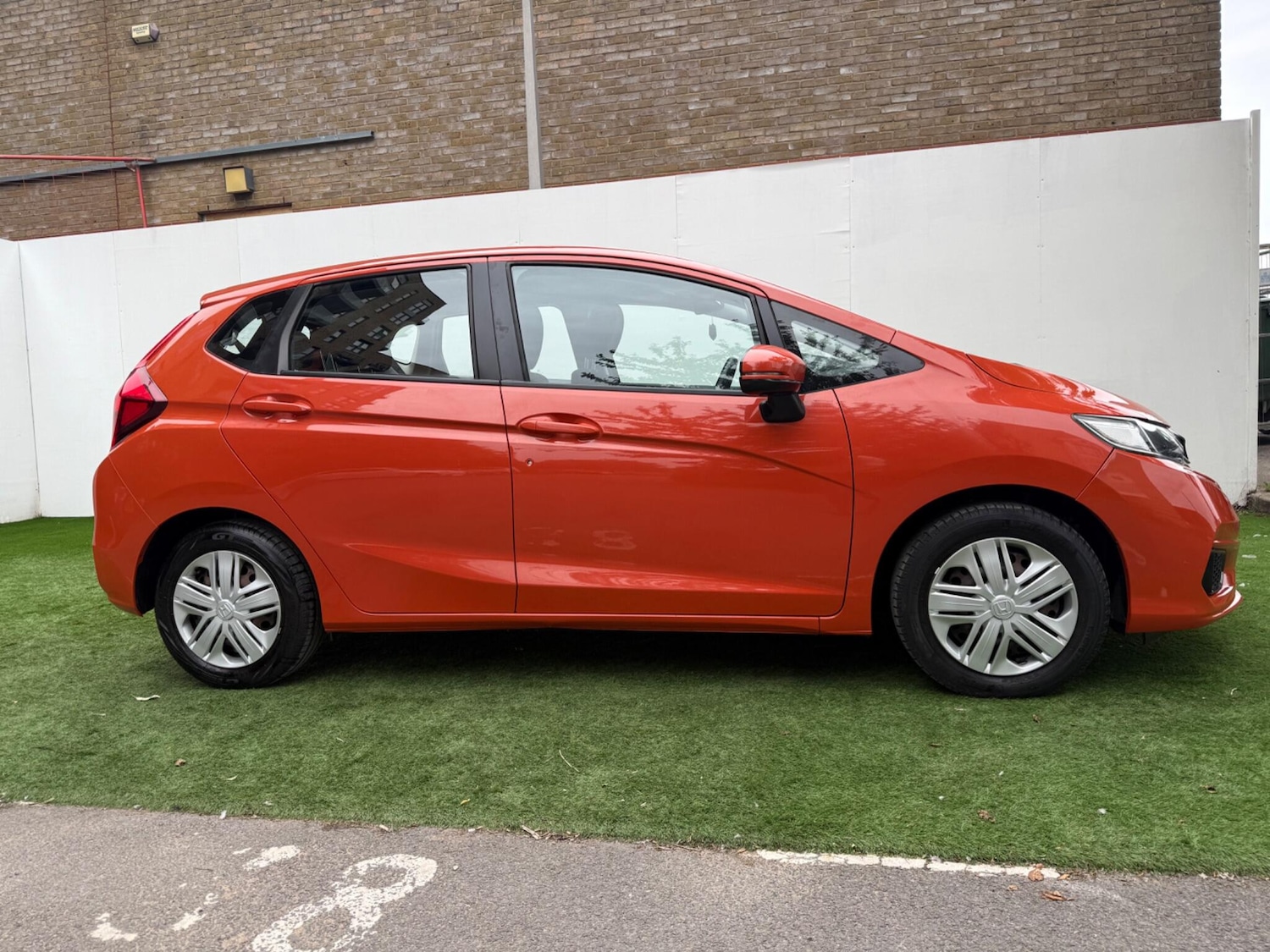 Used Honda Jazz 2018 for sale - 76484460: Photo 5