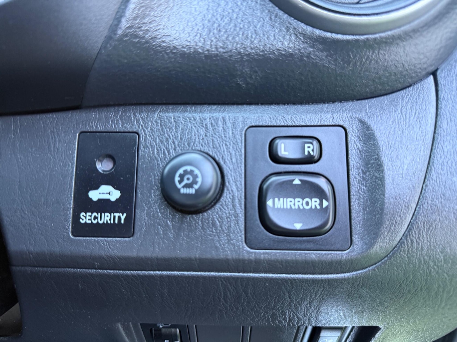 Used Toyota RAV4 2003 for sale - 76158578: Photo 50