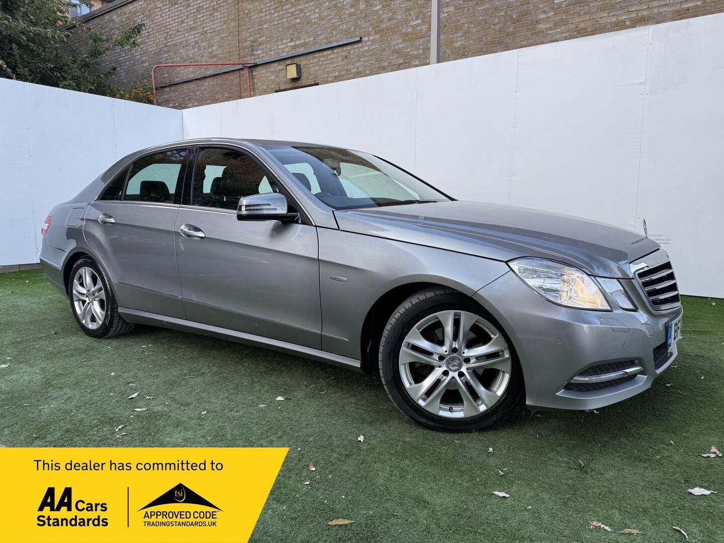 Used Mercedes-Benz E Class 2012 for sale - 76246625: Photo 1