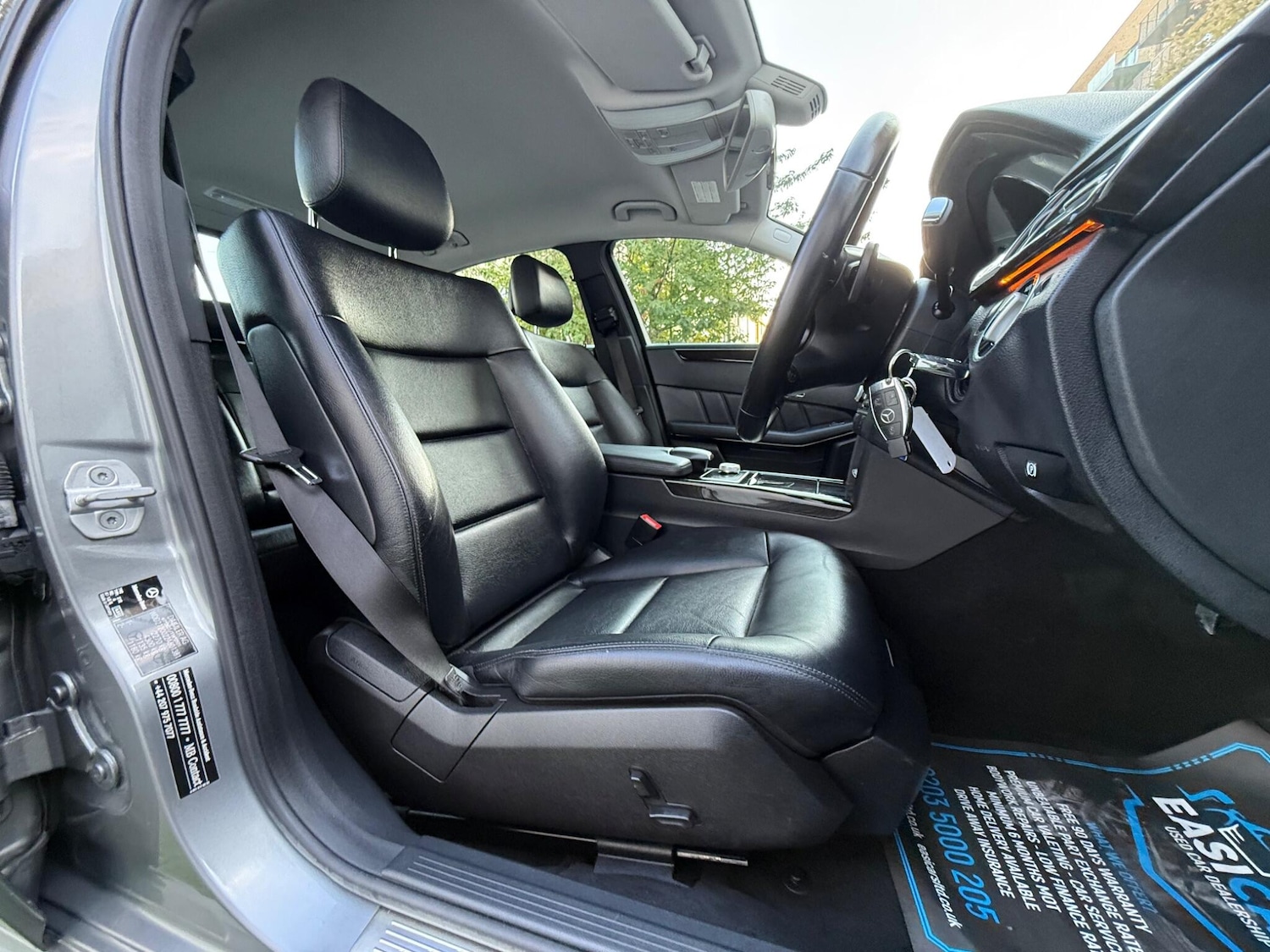 Used Mercedes-Benz E Class 2012 for sale - 76246625: Photo 16