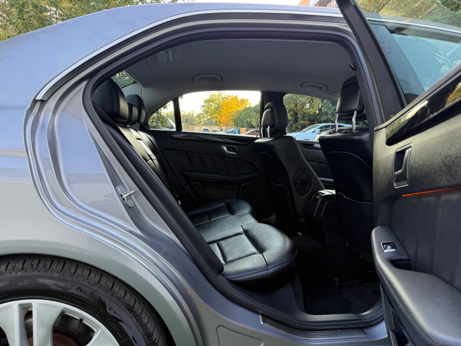 Used Mercedes-Benz E Class 2012 for sale - 76246625: Photo 18