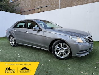 Mercedes-Benz - E-Class