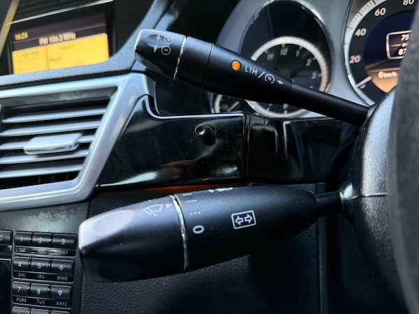 Used Mercedes-Benz E Class 2012 for sale - 76246625: Photo 36
