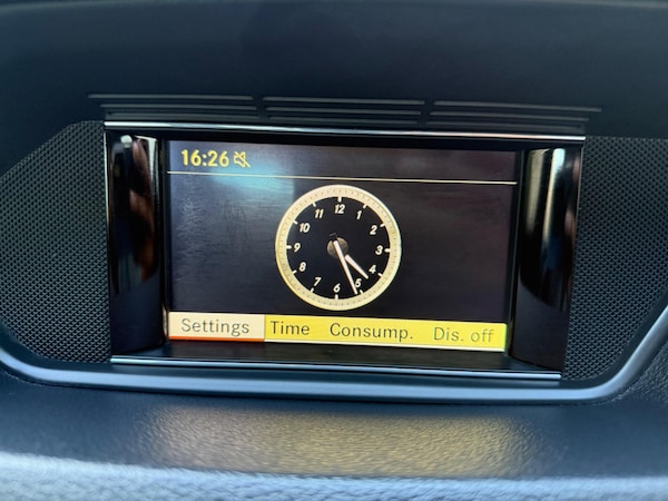 Used Mercedes-Benz E Class 2012 for sale - 76246625: Photo 47