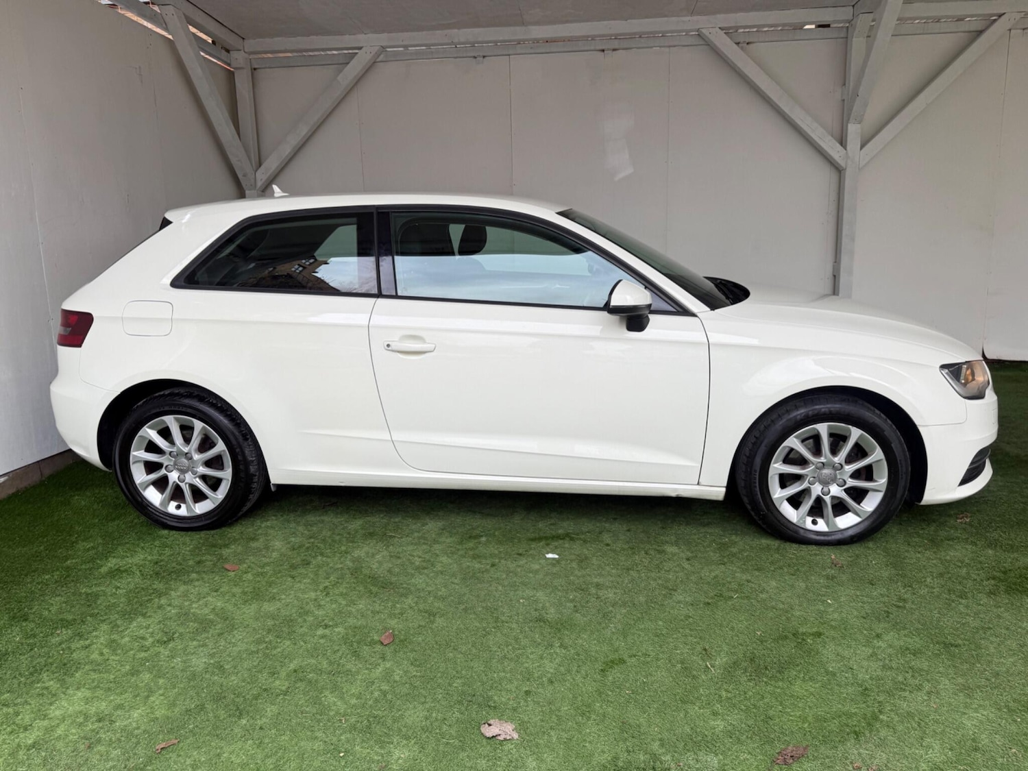 Used Audi A3 2013 for sale - 76688561: Photo 5