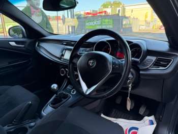 Used Alfa Romeo Giulietta 2015 for sale - 74875174: Photo