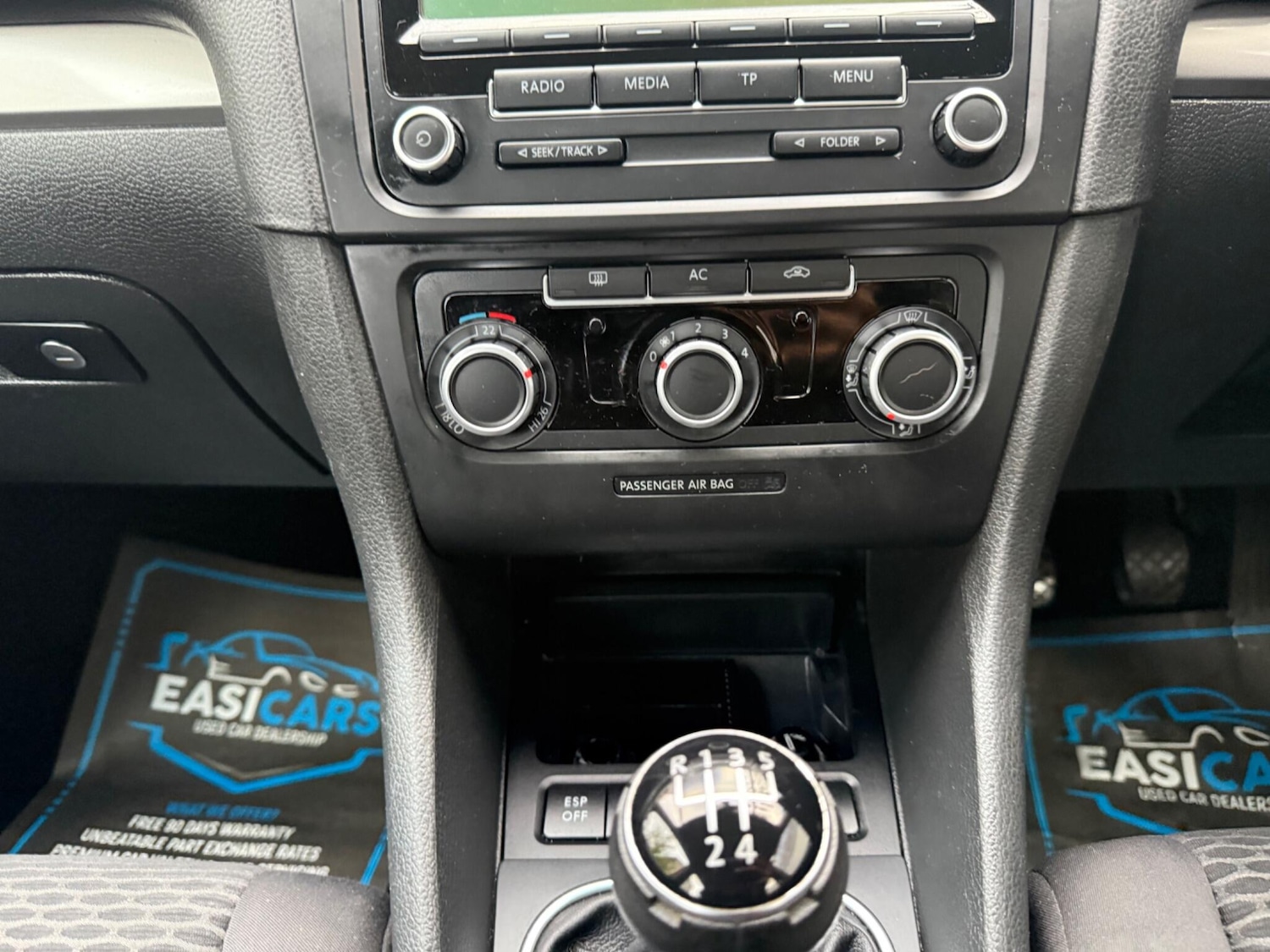 Used Volkswagen Golf 2010 for sale - 76408394: Photo 29