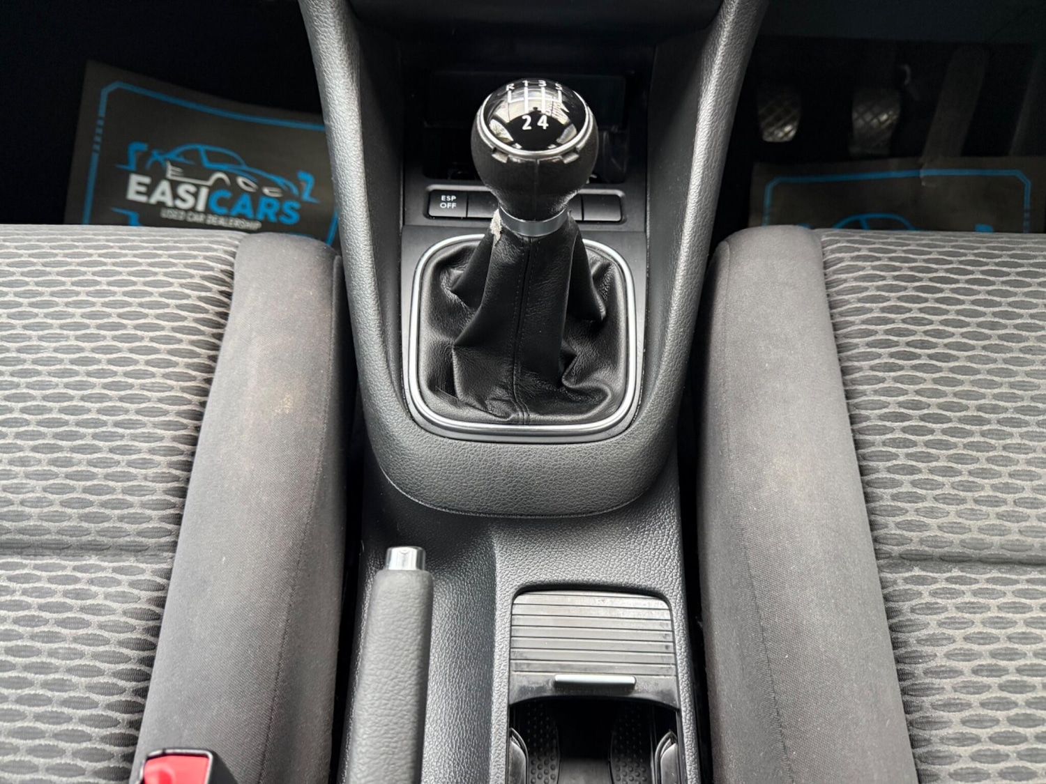 Used Volkswagen Golf 2010 for sale - 76408394: Photo 30