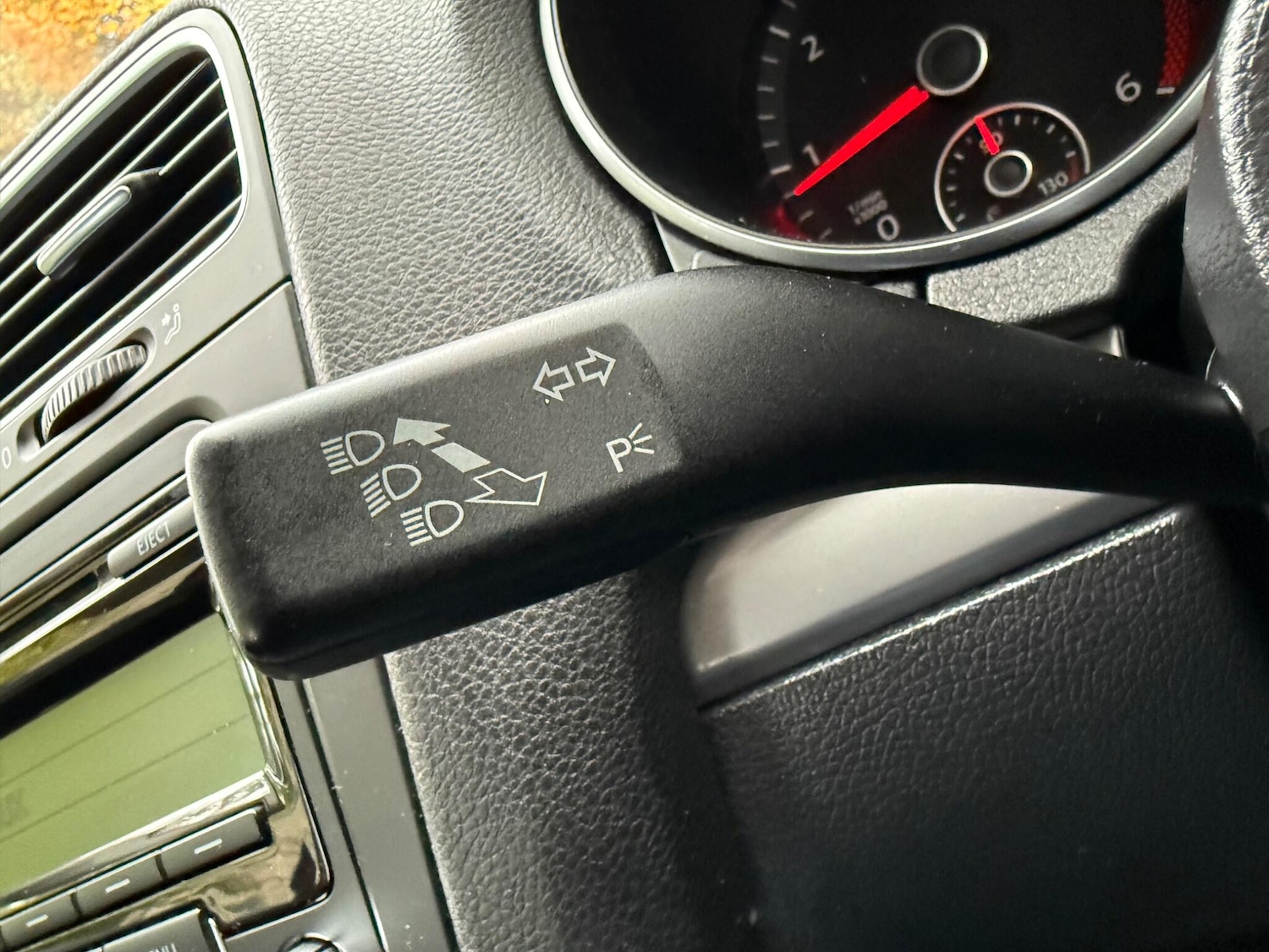 Used Volkswagen Golf 2010 for sale - 76408394: Photo 33