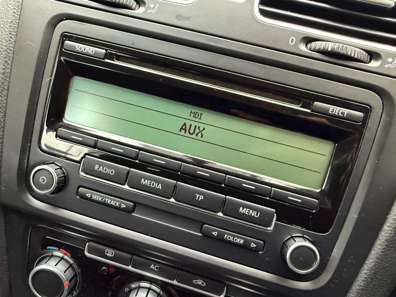 Used Volkswagen Golf 2010 for sale - 76408394: Photo 41