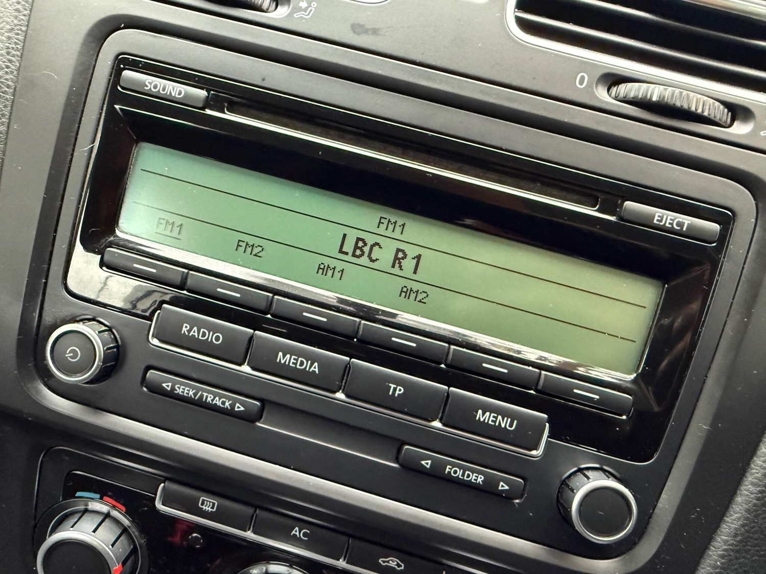 Used Volkswagen Golf 2010 for sale - 76408394: Photo 42