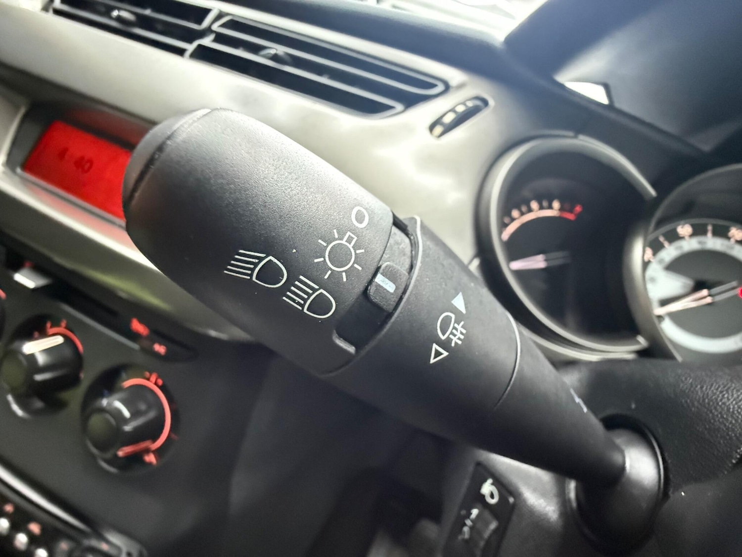 Used Citroen C3 2013 for sale - 77144141: Photo 35