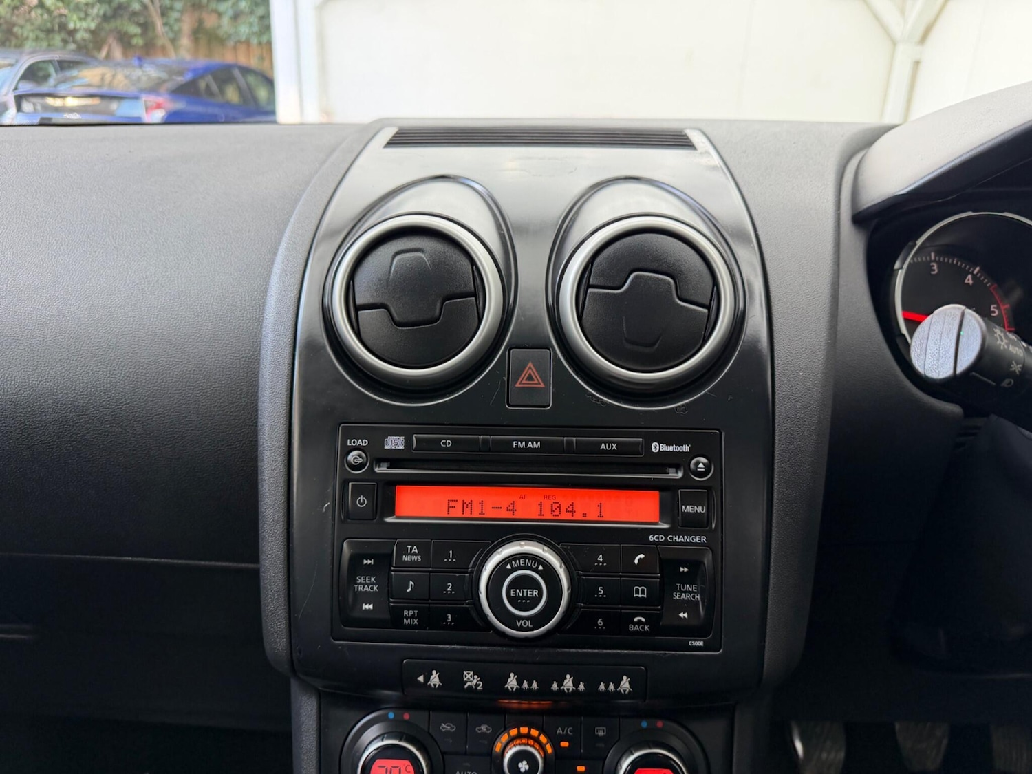 Used Nissan Qashqai for sale - 77893083: Photo 28