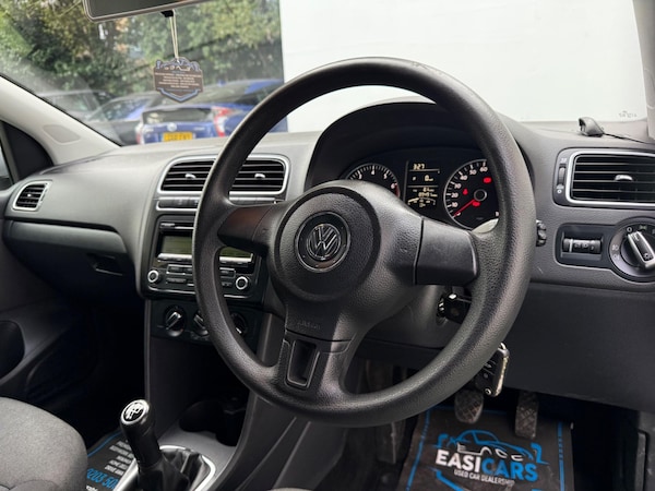 Used Volkswagen Polo 2011 for sale - 75199335: Photo 15