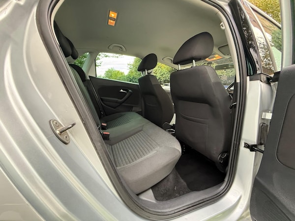 Used Volkswagen Polo 2011 for sale - 75199335: Photo 19