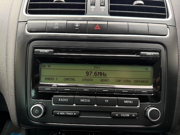 Used Volkswagen Polo 2011 for sale - 75199335: Photo 42