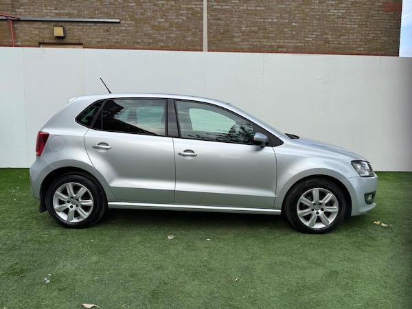 Used Volkswagen Polo 2011 for sale - 75199335: Photo 5