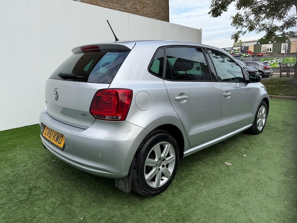 Used Volkswagen Polo 2011 for sale - 75199335: Photo 6