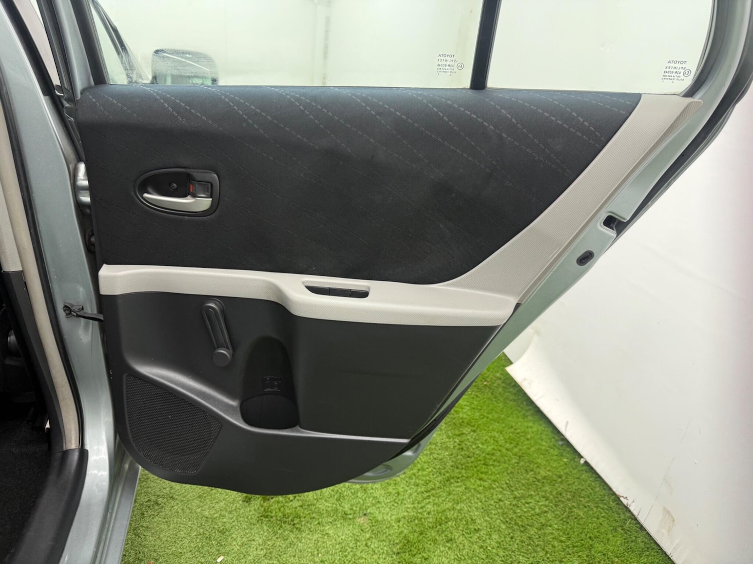 Used Toyota Yaris 2007 for sale - 77320433: Photo 21