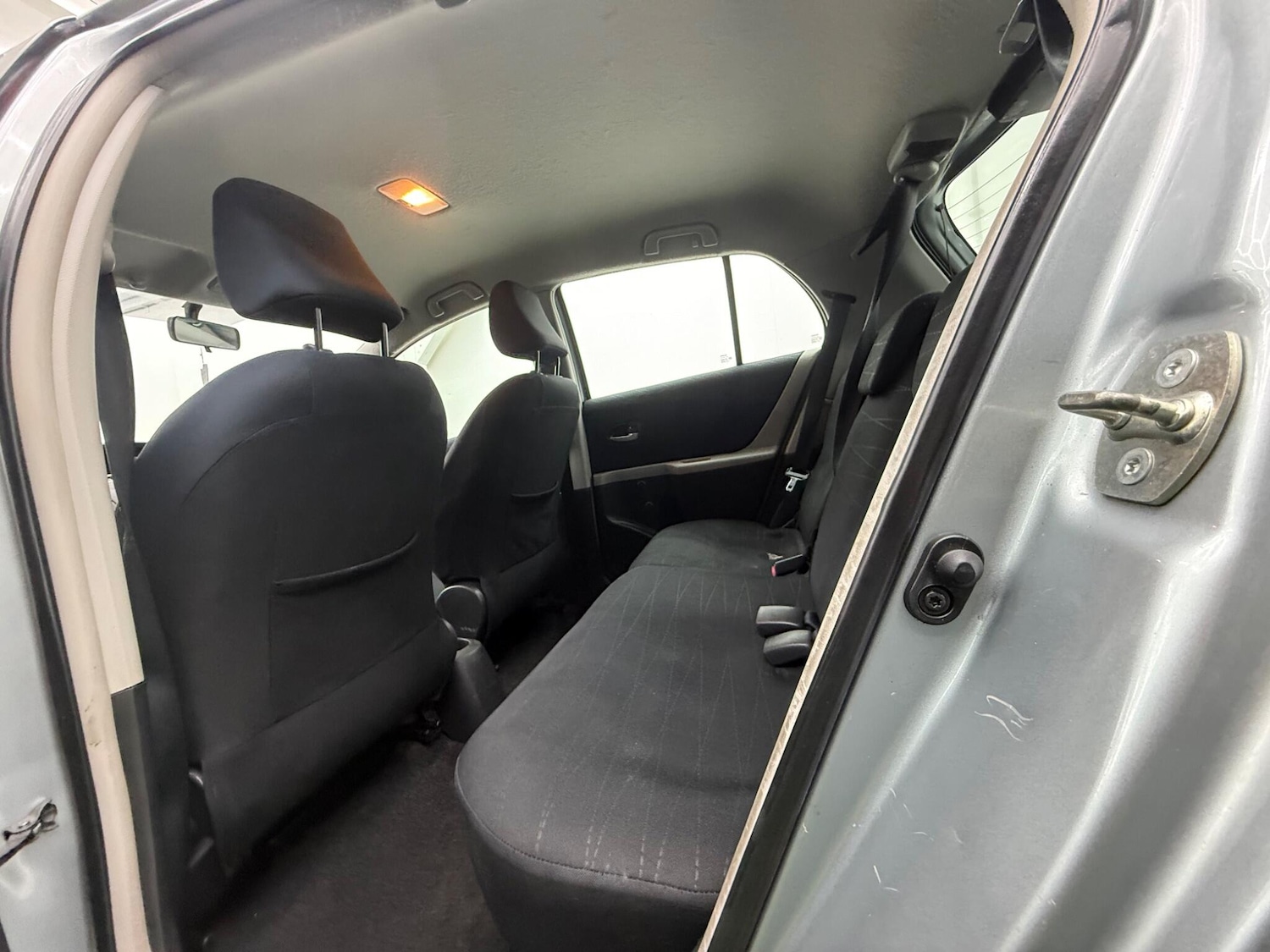 Used Toyota Yaris 2007 for sale - 77320433: Photo 23