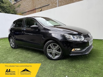 Used Volkswagen Polo 2014 for sale - 75623207: Photo