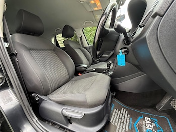 Used Volkswagen Polo 2014 for sale - 75623207: Photo