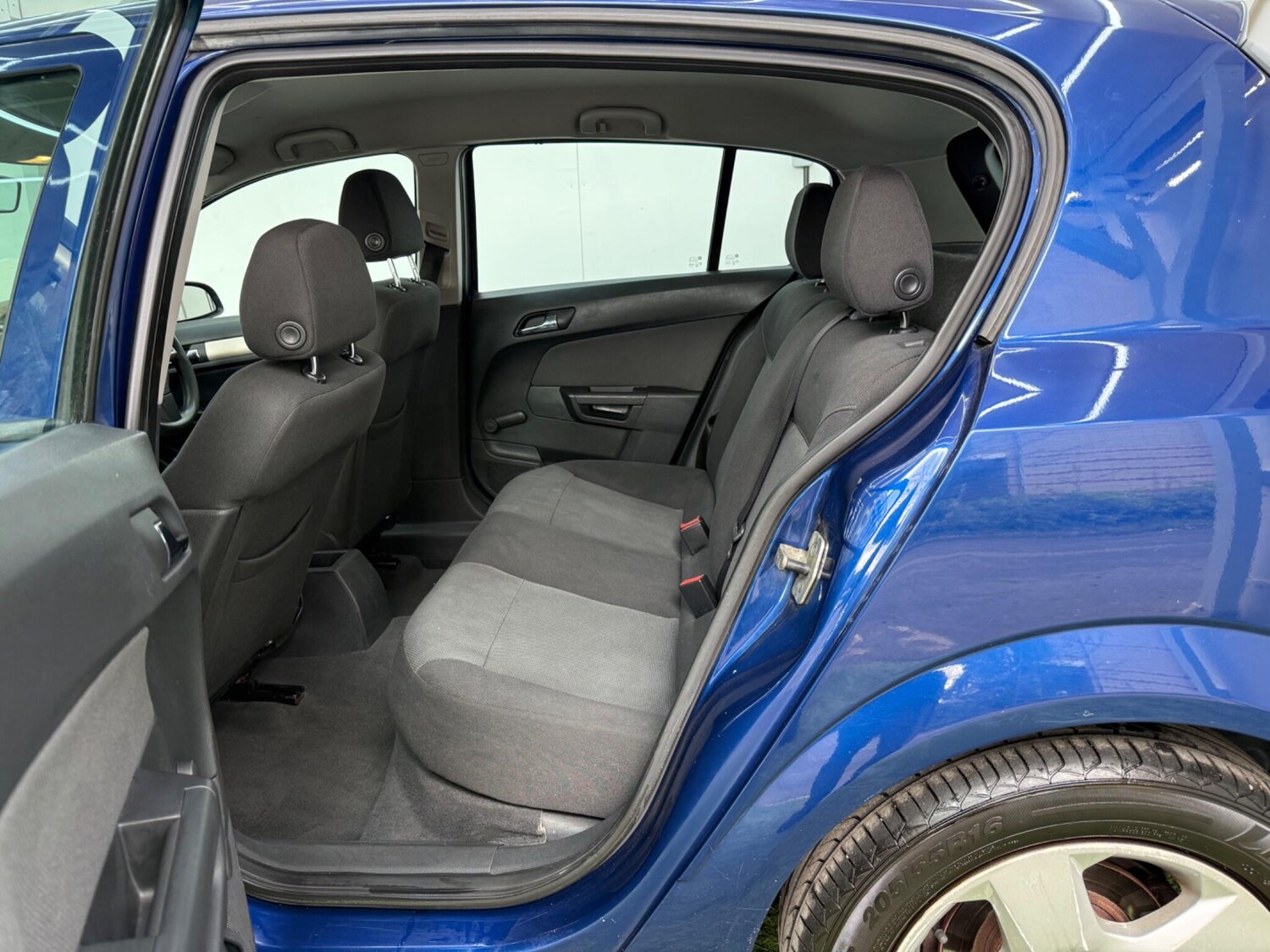 Used Vauxhall Astra for sale - 78100020: Photo 22