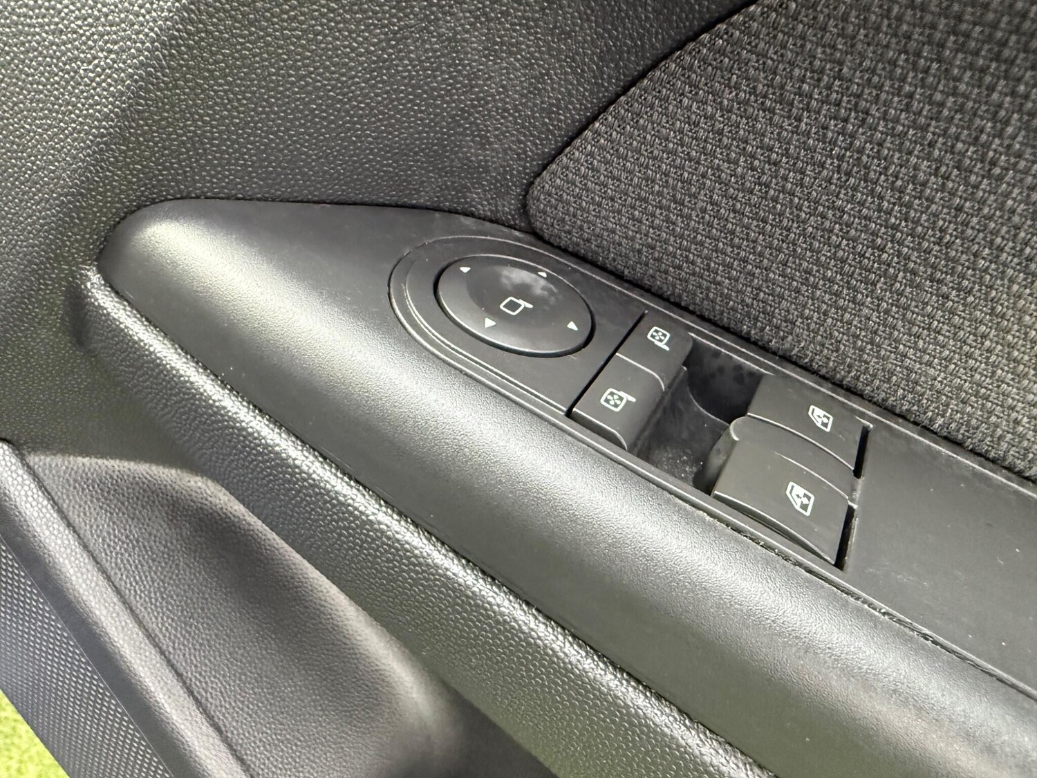 Used Vauxhall Astra for sale - 78100020: Photo 40