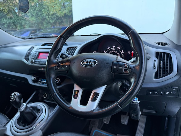 Used Kia Sportage 2015 for sale - 76189269: Photo 2