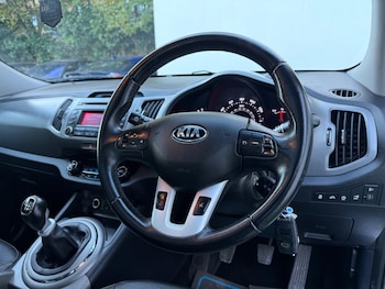 Used Kia Sportage 2015 for sale - 76189269: Photo 2