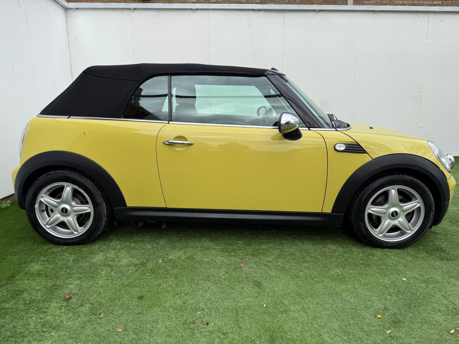Used MINI Convertible for sale - 76484322: Photo 5