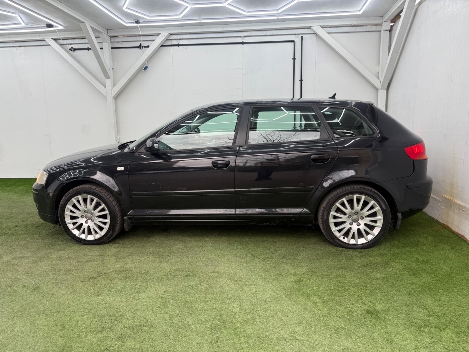 Used Audi A3 2007 for sale - 77993675: Photo 10