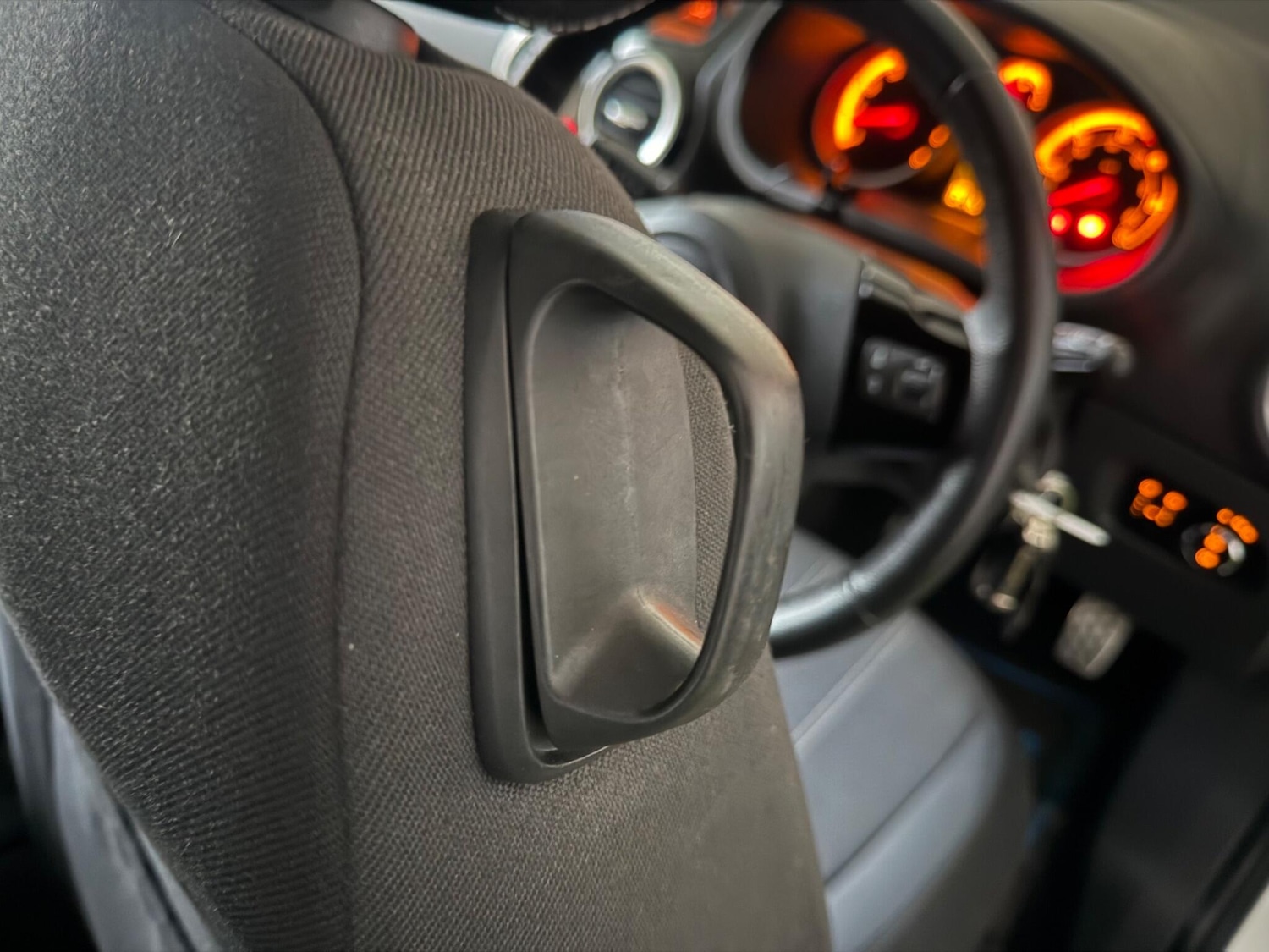 Used Vauxhall Corsa 2014 for sale - 77040765: Photo 17