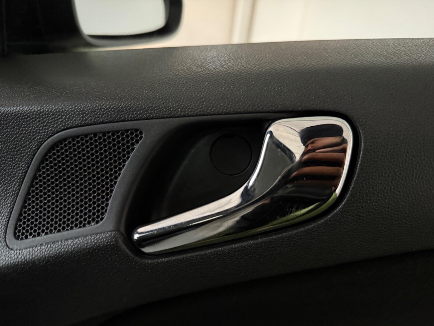 Used Vauxhall Corsa 2014 for sale - 77040765: Photo 38