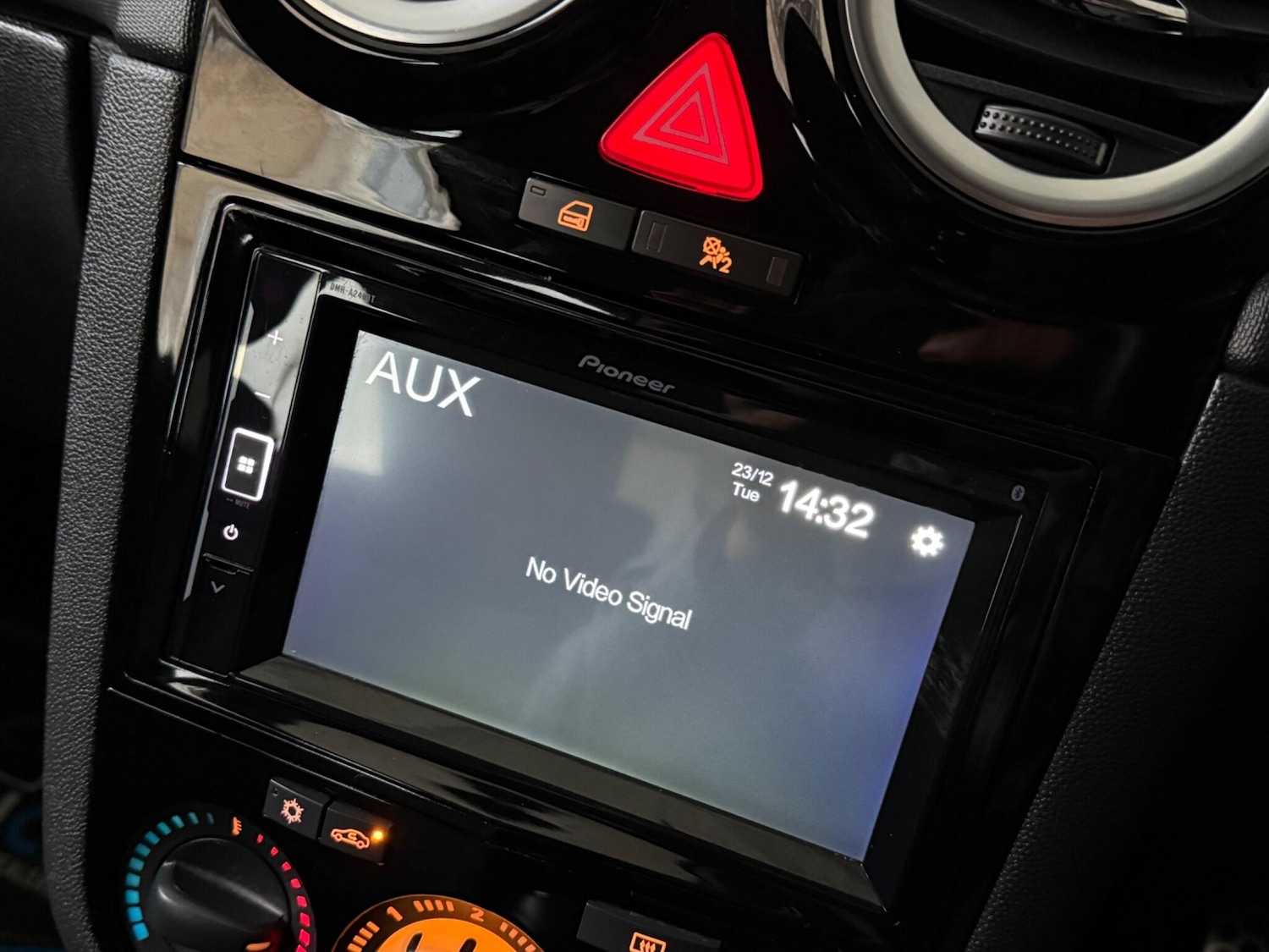 Used Vauxhall Corsa 2014 for sale - 77040765: Photo 42