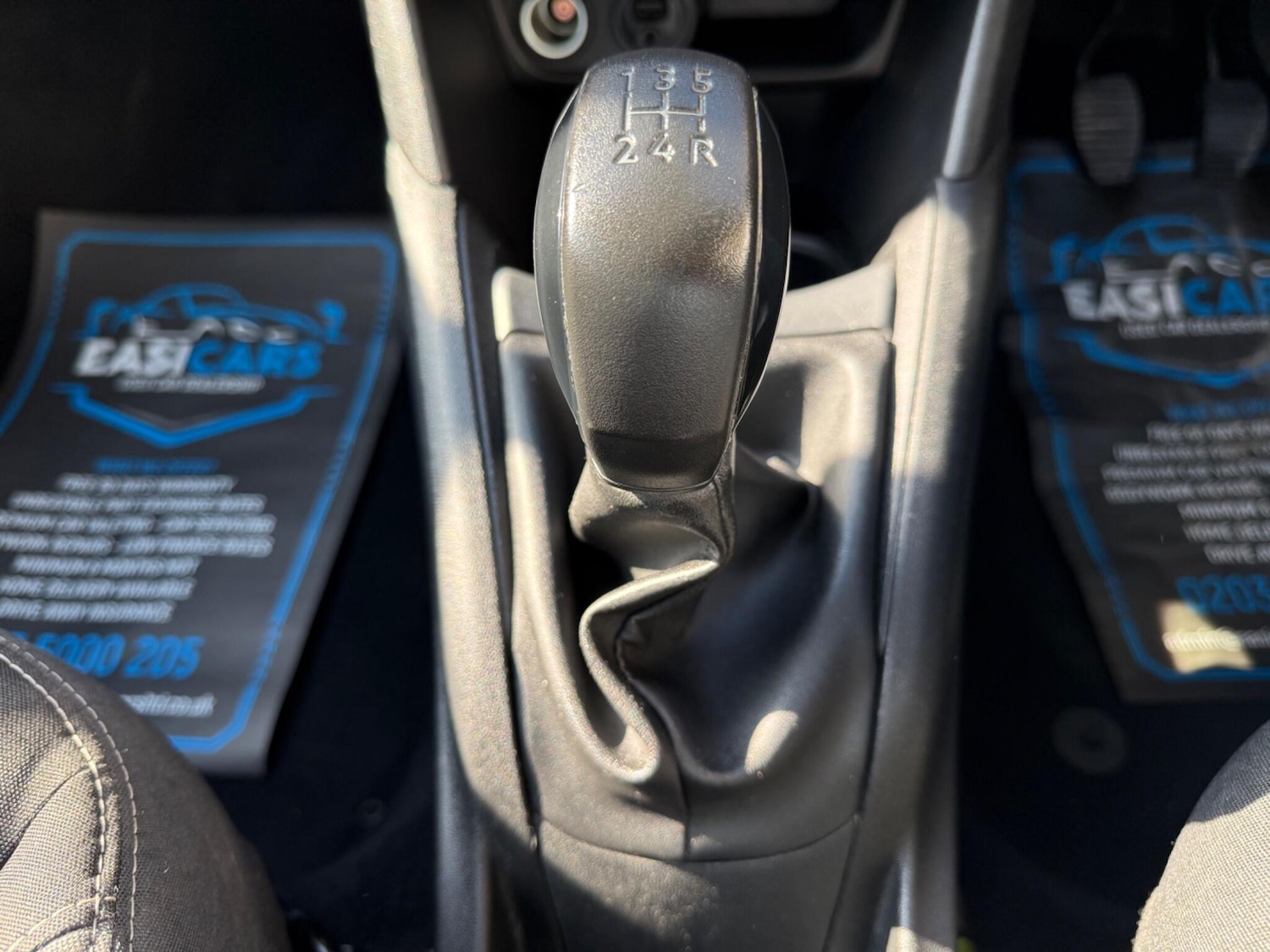 Used Peugeot 208 2015 for sale - 76689439: Photo 45