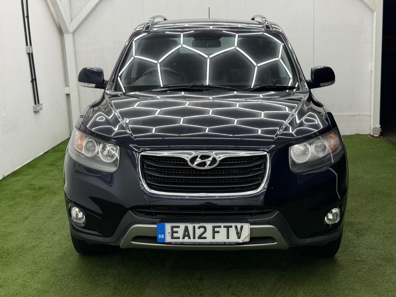 Used Hyundai Santa Fe 2012 for sale - 77633030: Photo 12