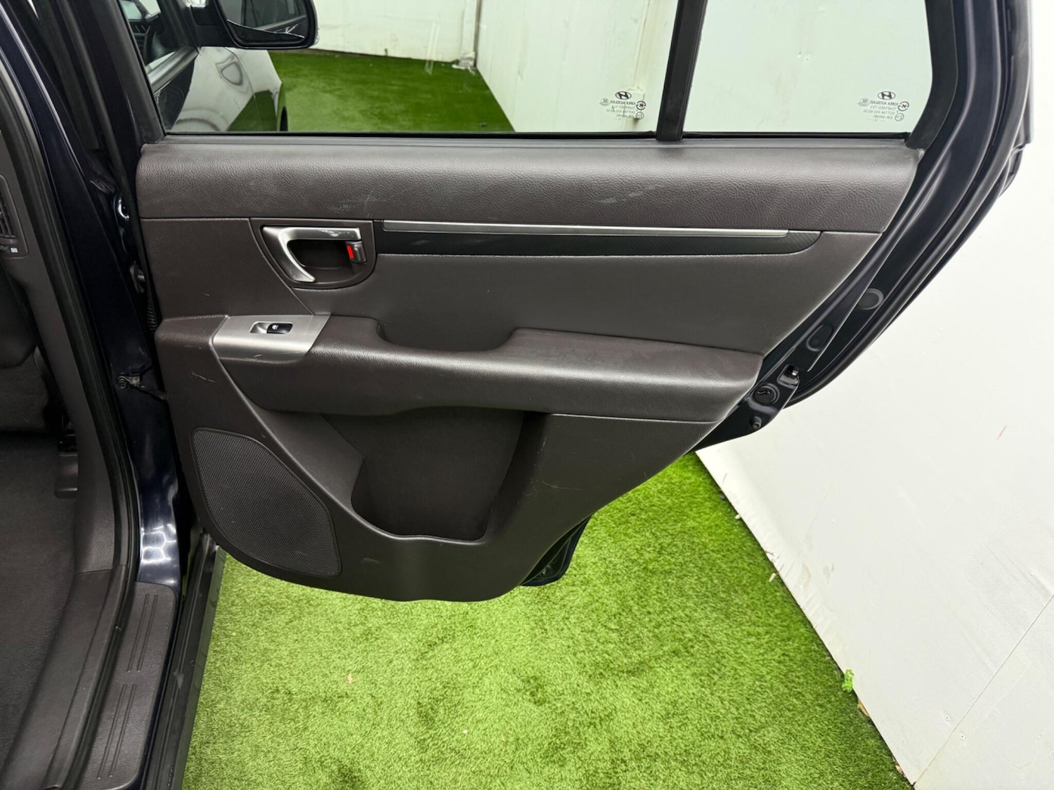 Used Hyundai Santa Fe 2012 for sale - 77633030: Photo 22