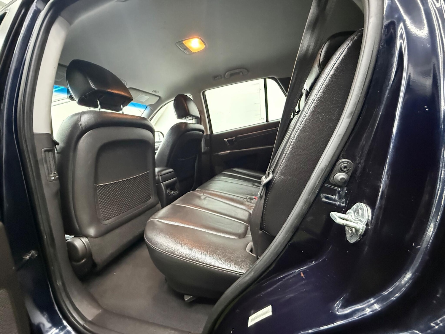 Used Hyundai Santa Fe 2012 for sale - 77633030: Photo 24