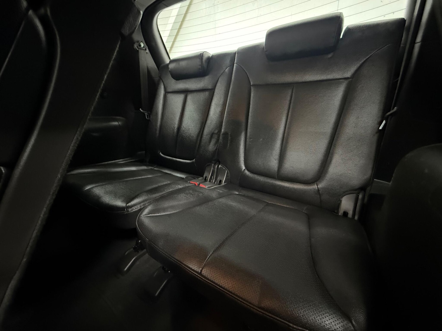 Used Hyundai Santa Fe 2012 for sale - 77633030: Photo 27