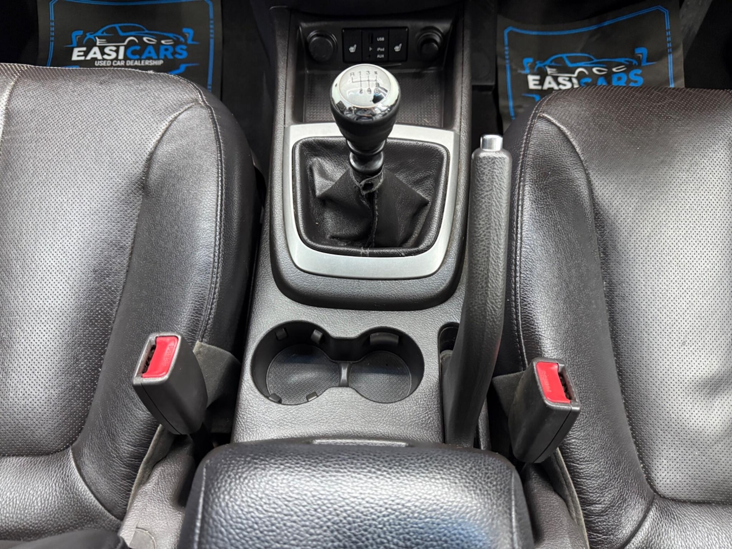 Used Hyundai Santa Fe 2012 for sale - 77633030: Photo 34