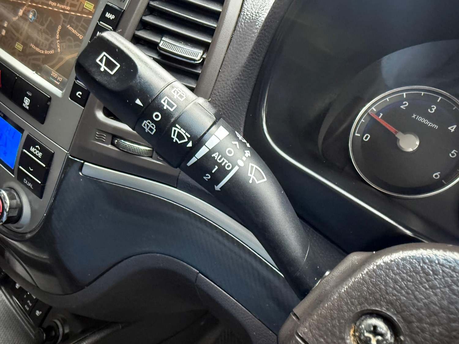 Used Hyundai Santa Fe 2012 for sale - 77633030: Photo 39