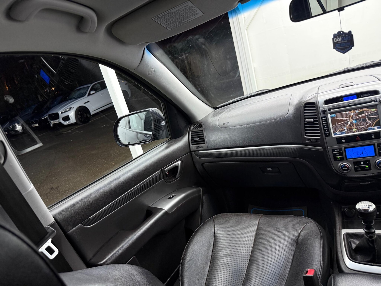 Used Hyundai Santa Fe 2012 for sale - 77633030: Photo 41