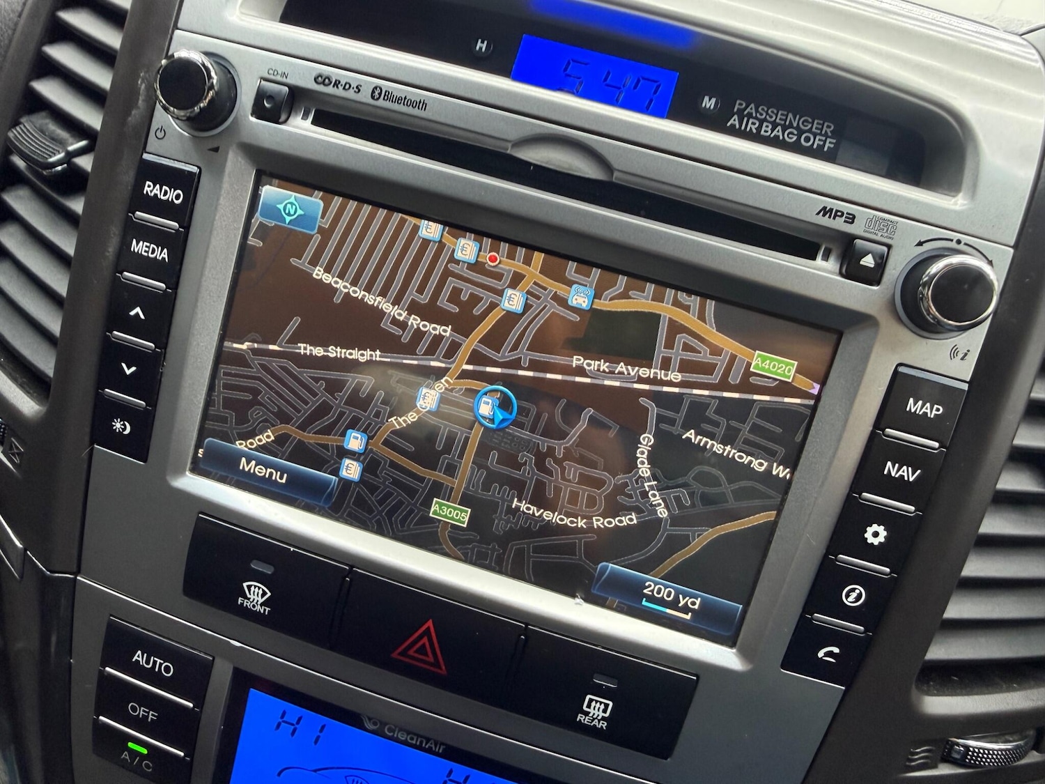 Used Hyundai Santa Fe 2012 for sale - 77633030: Photo 48