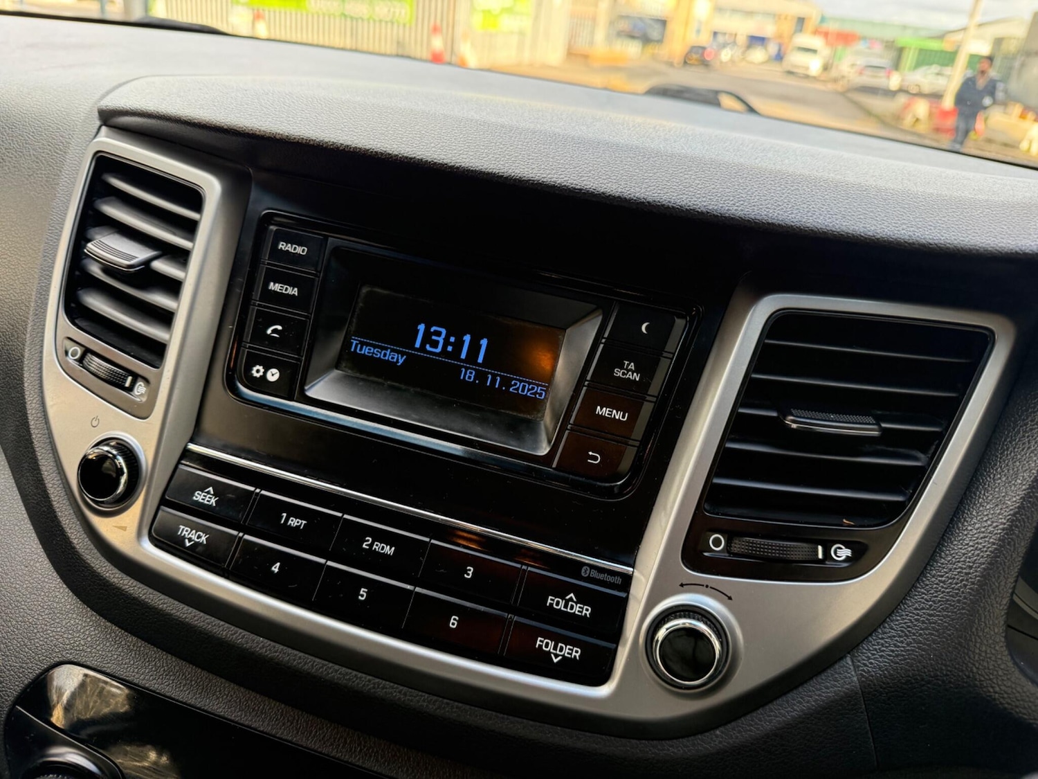 Used Hyundai TUCSON 2018 for sale - 76689497: Photo 43