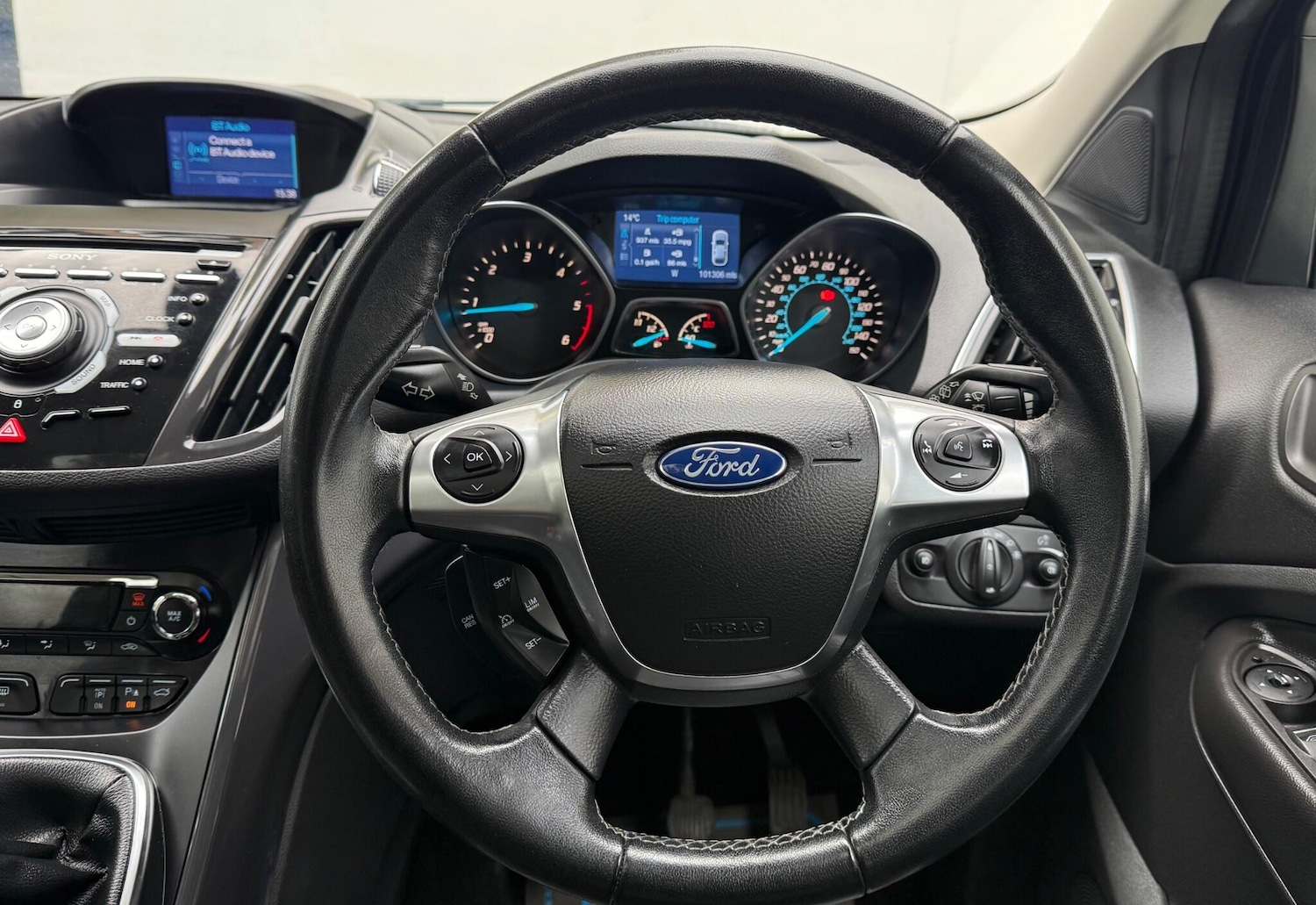 Used Ford Kuga 2014 for sale - 76189134: Photo 31